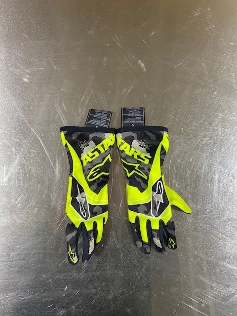 Kids Gloves.jpg