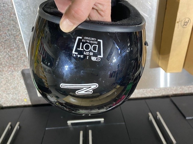 Kids racing helmet 2.jpg