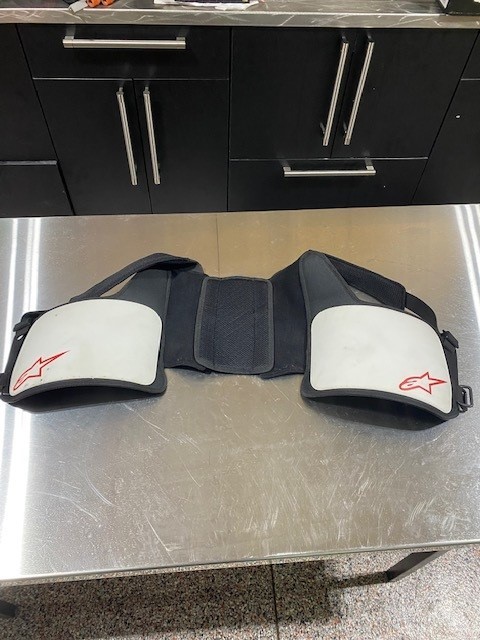 Mens rib protector XL.jpg